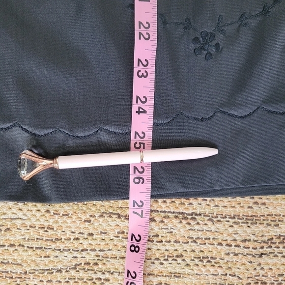 LOU Batten Vintage Slip Skirt with Embroidery - Picture 4 of 6